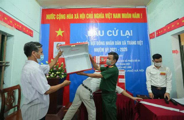 Me Linh: Can canh nguoi dan di bo phieu lai sau khi co vi pham-Hinh-6