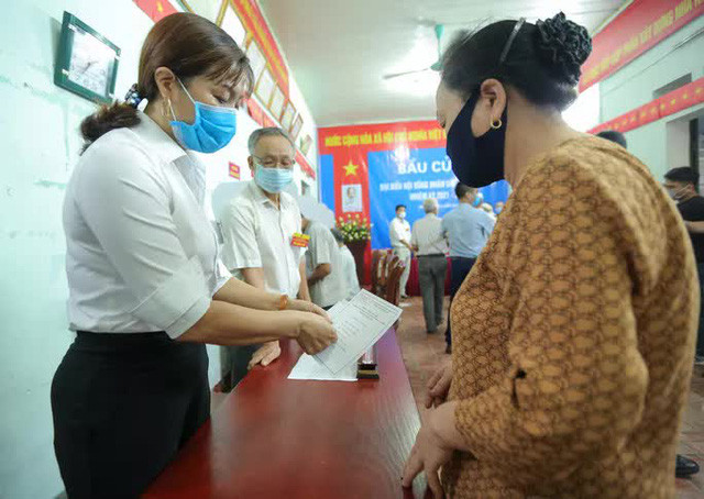 Me Linh: Can canh nguoi dan di bo phieu lai sau khi co vi pham-Hinh-10