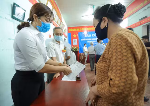 Me Linh: Can canh nguoi dan di bo phieu lai sau khi co vi pham-Hinh-10