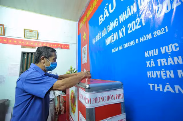 Me Linh: Can canh nguoi dan di bo phieu lai sau khi co vi pham-Hinh-12