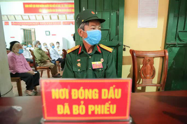 Me Linh: Can canh nguoi dan di bo phieu lai sau khi co vi pham-Hinh-13