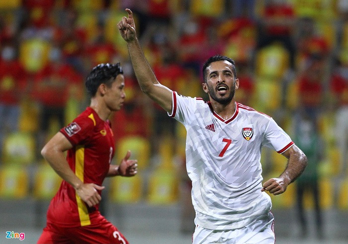 Ly giai that bai cua tuyen Viet Nam truoc UAE-Hinh-2
