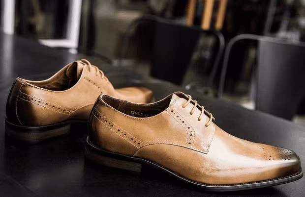 Tai sao tren giay nam thuong co cac lo nho?-Hinh-2