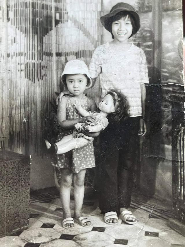 Hong Diem, Luong Thu Trang khoe anh tho au, dan sao binh luan hai huoc-Hinh-4