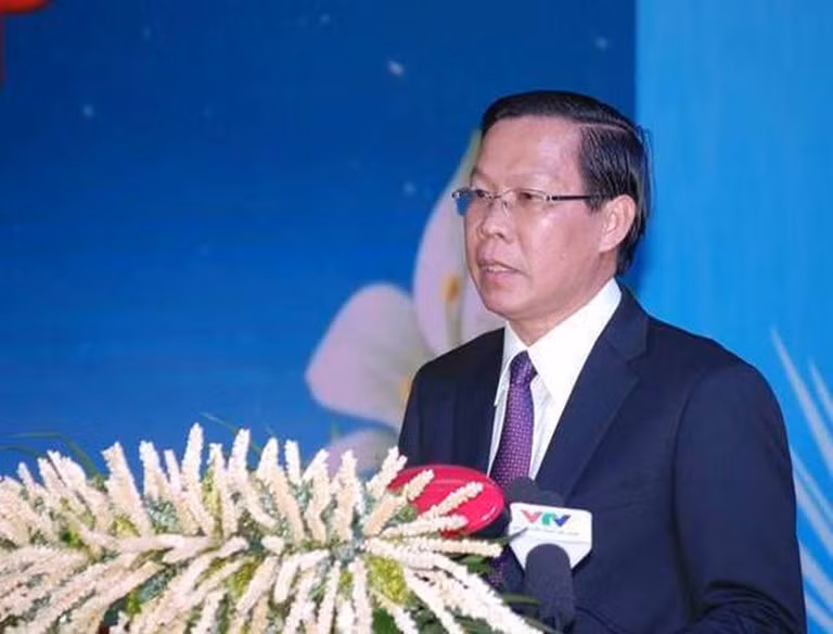  Ông Phan Văn Mãi - Ủy viên Dự khuyết BCH T.Ư Đảng. Chức vụ: Bí thư Tỉnh ủy Bến Tre, Chủ tịch HĐND tỉnh Bến Tre. Ông Mãi sinh năm 1973, quê quán Bến Tre. Nhiệm kỳ 2015-2020.