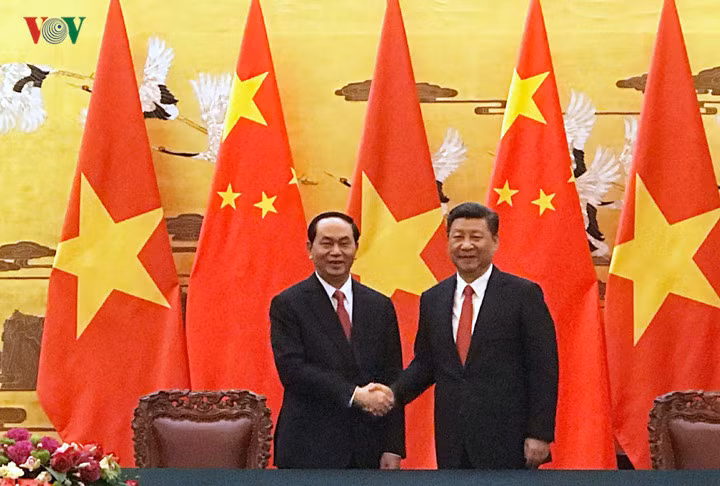 Chủ tịch nước đề nghị hai bên thực hiện nghiêm túc nhận thức chung, các thỏa thuận, cam kết đã ký kết, nhất là Thỏa thuận về những nguyên tắc cơ bản chỉ đạo giải quyết vấn đề trên biển; kiểm soát tốt bất đồng, không có các hành động làm phức tạp và mở rộng tranh chấp.