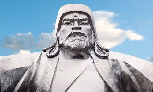 Theo các nhà nghiên cứu lịch sử, Thành Cát Tư Hãn chỉ huy quân đội Mông Cổ thực hiện các cuộc chinh phạt và chinh phục được gần 31 triệu km2 lãnh thổ. Đây là một kỷ lục mà hiếm có nhà quân sự nào vượt qua được.