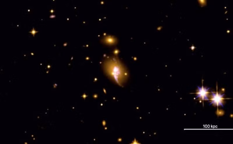 Trong bài công bố trực tuyến trên arXiv, các tác giả cho biết nguồn gốc của thiên hà ma quái vẫn là bí ẩn, nhưng họ suy đoán rằng chúng có thể là những thiên hà thất bại, vô tình bị mất nguồn cung cấp khí trong giai đoạn đầu đời.