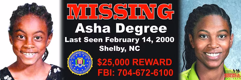 Đêm đó, giấu gia đình, Asha thu dọn đồ đạc vào ba lô, lẻn ra khỏi nhà và bắt đầu đi bộ men theo đường quốc lộ 18 về phía Nam. Cả gia đình đã không bao giờ gặp lại cô bé từ thời điểm đó.