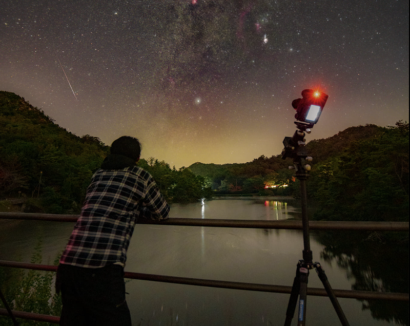 Theo đó, người xem quan sát tốt nhất sẽ là ngay sau nửa đêm từ một địa điểm tối, xa ánh đèn thành phố.