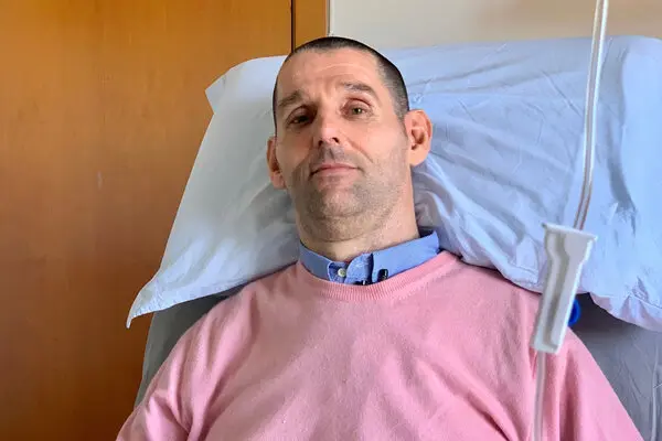  5. Người đầu tiên được trợ tử tại Italy: Đây được coi là một trong những sự kiện lần đầu tiên xảy ra trên thế giới năm 2022. Cũng trong tháng 6, ông Federico Carboni - người đàn ông 44 tuổi bị liệt đã 12 năm sau tai nạn giao thông - trở thành người đầu tiên tại Italy có thể tự kết thúc cuộc đời hôm 16/6 với trợ giúp của nhân viên y tế.