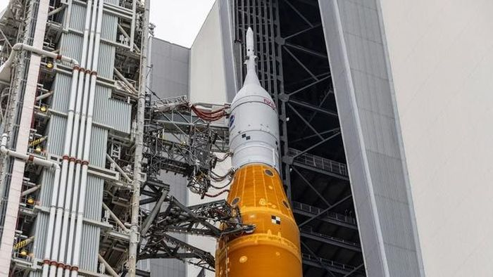 Hình ảnh trong video hé lộ những gì phi hành gia sẽ trải qua trên tàu Orion trong nhiệm vụ có người lái Artemis II của NASA. Họ sẽ chứng kiến quá trình tách ra của LAS nếu nhiệm vụ cất cánh thuận lợi.