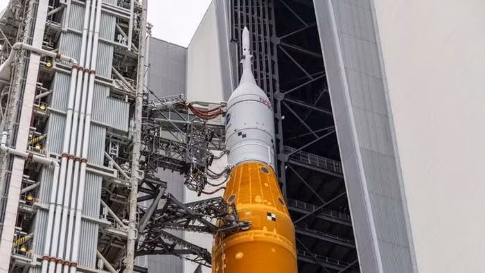 Hình ảnh trong video hé lộ những gì phi hành gia sẽ trải qua trên tàu Orion trong nhiệm vụ có người lái Artemis II của NASA. Họ sẽ chứng kiến quá trình tách ra của LAS nếu nhiệm vụ cất cánh thuận lợi.