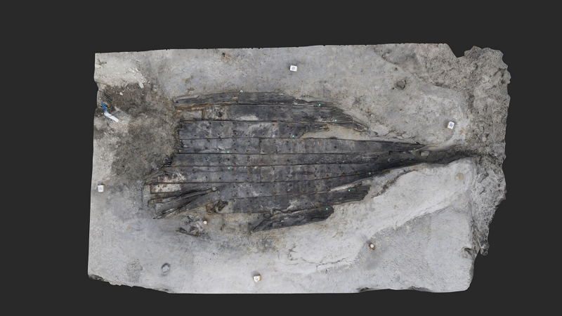 Varbergskoggens 1 và 2 nằm cách nhau chỉ 9 m dưới đáy biển nông gần bờ, một điều cực kỳ hiếm xảy ra.