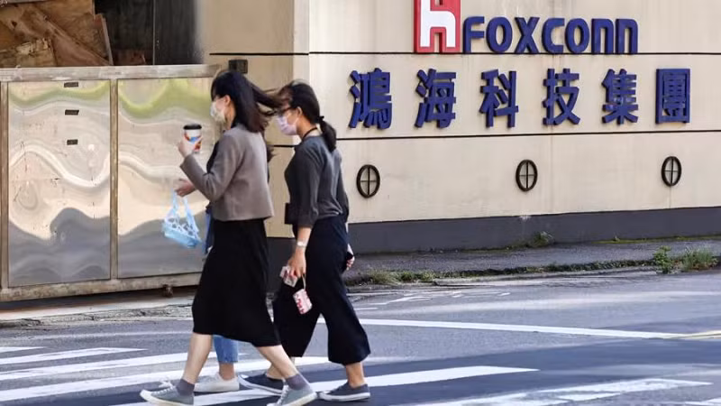 Một chuyên gia đã trích dẫn trong báo cáo rằng trong khi nhiều người hi vọng tình hình ở Trung Quốc có thể tốt đẹp trở lại thì các công ty nhận ra là không có cách nào quay trở lại và họ phải chuẩn bị các giải pháp thay thế bên ngoài Trung Quốc.