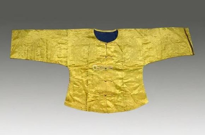 Hoàng Mã Quái được các thị vệ bên cạnh hoàng thượng mặc để thể hiện sự uy nghiêm của hoàng gia và phân biệt được các thị vệ khác trong cung. Còn với các đại thần, khi mặc Hoàng Mã Quái thì không được phép mặc tự do, phải được sự cho phép của hoàng đế.