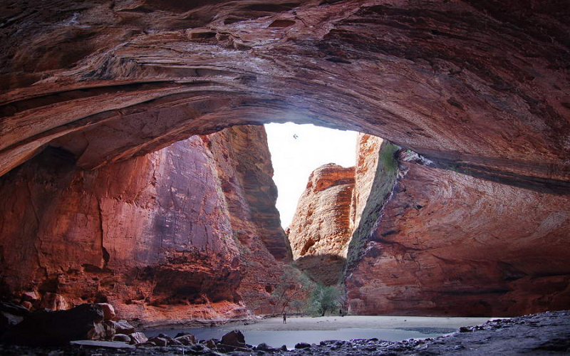 Vườn quốc gia Purnululu là di sản thế giới ở phía Tây Australia. Vườn quốc gia này được đưa vào danh sách di sản thế giới vào năm 1987.