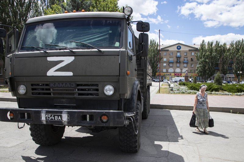 Tổng thống Ukraine quyết tâm giải phóng Crimea Tong thong Ukraine quyet tam giai phong Crimea