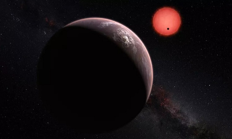 Kết quả hết sức bất ngờ: Họ tìm được không chỉ một mà là 2 hành tinh, lần lượt được đặt lên là Gliese 1002b và Gliese 1002c, nằm bình yên trong vùng sự sống này.