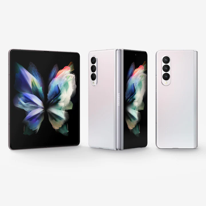  2. Galaxy Z Fold3 là mẫu điện thoại flagship 2022 màn hình gập cao cấp đến từ Samsung được ra mắt năm 2021. Chiếc điện thoại này hội tụ đầy đủ những công nghệ ấn tượng thừ thiết kế màn hình gập hoàn thiện nhất tại thời điểm ra mắt, độ bền gập gần như hoàn hảo, đem đến trải nghiệm đẳng cấp cho người dùng.