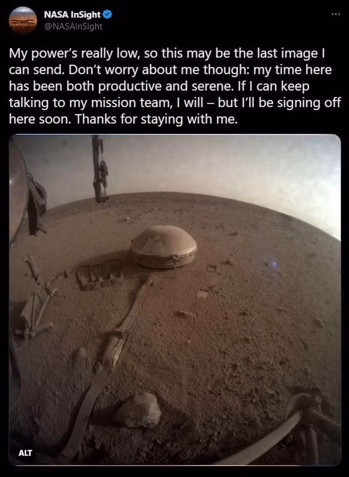 Hiện “lời từ biệt” của InSight kèm theo bức ảnh chụp Hỏa tinh sau trận bão bụi khổng lồ được phát hiện hôm 21/9, đã nhận được hơn 545.000 lượt thích và 58.600 lượt chia sẻ trên Twitter.