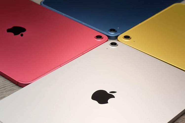 Ngoài ra, iPad Gen 10 sẽ có những chuẩn kết nối hiện đại nhất như Wi-Fi 6 và 5G tùy từng phiên bản. Đặc biệt, cổng USB-C trên máy đã thay thế cho cổng Lightning truyền thống. Hệ thống camera 12 MP đem lại trải nghiệm trọn vẹn trong cả tác vụ quay phim, chụp ảnh, livestream…