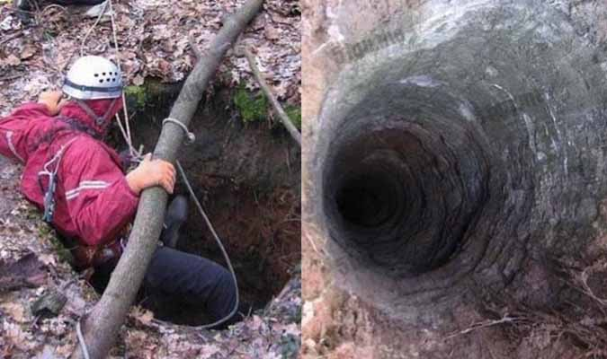 Những chiếc hố sâu kỳ lạ được tìm thấy tại ba khu vực chính, đó là tỉnh Ryazan và tỉnh Kaluga ở phía Tây, và vùng Krasnoyarsk ở miền Trung nước Nga. Một số dường như đã tồn tại cả trăm ngàn năm, nhưng cũng có những hố đột nhiên xuất hiện chỉ sau một đêm. Đó là những chiếc hố sâu hun hút và thẳng đứng như thể được khoan bằng một chiếc máy tinh vi, phức tạp nào đó.