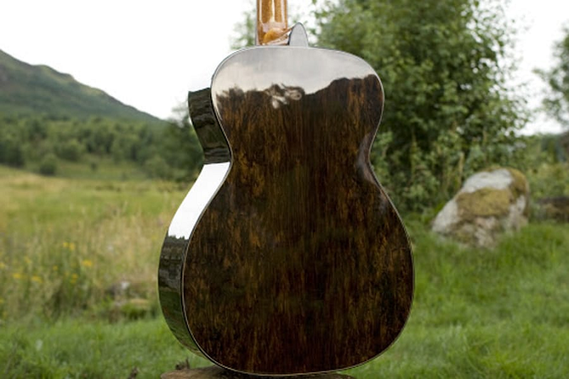 Phiến gỗ được phân chia đường vân rõ ràng để hỗ trợ cho việc làm khô chậm, giúp ngăn ngừa các vết nứt.