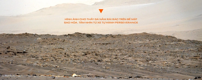 Việc thu thập này, theo một số cách, là phần việc dễ dàng nhất. Kể từ tháng 9 năm nay, tàu thám hiểm đã thu thập nhiều mẫu và lưu trữ chúng trong dạ dày cơ học của nó.(Ảnh: Emagazine)