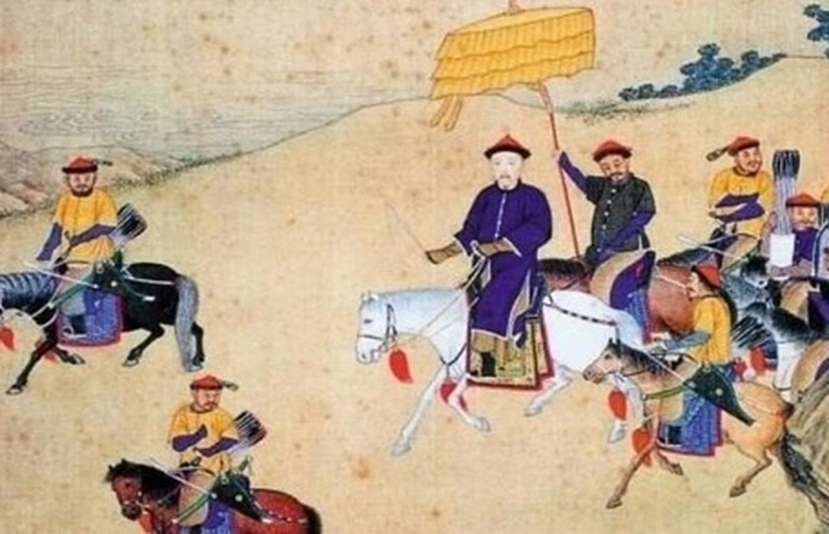 Vậy nên, người đàn ông buồn bã vì không thể sở hữu hay bán cổ vật có niên đại thời nhà Thanh đã tìm thấy. Ông nhờ chuyên gia trên giao nộp cổ vật đó cho cơ quan chức năng. Sau đó, Cục Quản lý Di tích Văn hóa Địa phương trao tặng cho ông một giấy khen và khoản tiền thưởng 500 Nhân dân tệ để cảm ơn đóng góp của ông cho việc bảo tồn di vật văn hóa quốc gia.