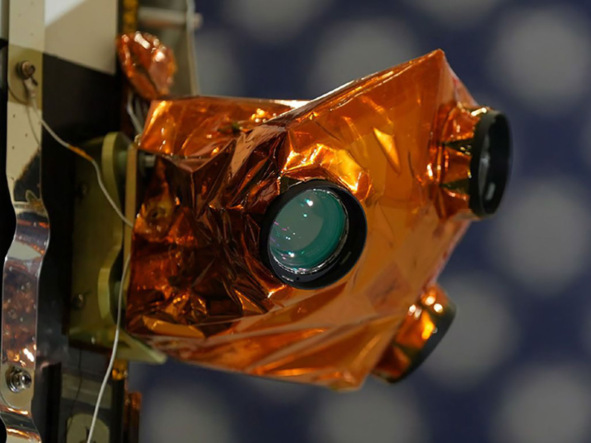 “Chúng tôi đã để máy nổ trong một khoảng thời gian. Sau khi động cơ ngừng hoạt động, tàu Odysseus chỉ nghiêng nhẹ một chút”, ông Steve Altemus, Giám đốc điều hành của Intuitive Machines, phát biểu.