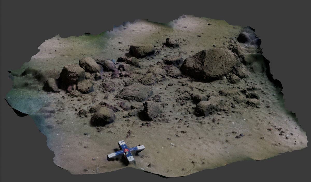 Khi ở độ tuổi thiếu niên, chế độ ăn của "Người Vittrup" bao gồm nhiều nguồn thức ăn nước ngọt và trên đất liền hơn. Việc thay đổi về chế độ ăn của người này trùng khớp với quá trình thay đổi nơi ở. Các chuyên gia so sánh đồng vị strontium và oxy ở răng tiền hàm với răng khôn cho thấy "Người Vittrup" đã di cư trước năm 12 tuổi.