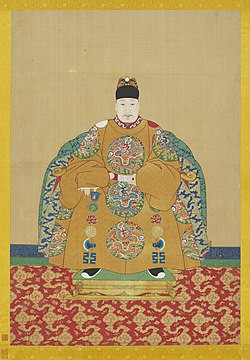 Điều khiến giới khảo cổ quan tâm hơn cả là cỗ quan tài chứa thi hài của Vạn Lịch Đế và 2 hoàng hoàng hậu được đặt trên giường của cung điện dưới lòng đất.