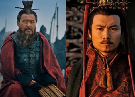 Mùa thu năm 220, Tào Phi dâng thư lên Hán Hiến Đế ép vị vua này phải nhường ngôi cho Ngụy vương. Sử sách gọi sự kiện này là Tào Phi soán ngôi nhà Hán.