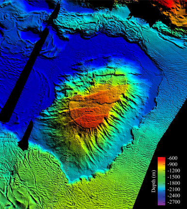 Các nhà khoa học tại Cơ quan Khảo sát Địa chất Israel (GSI) đưa ra giả thuyết các dòng trọng lực dày đặc đóng vai trò quan trọng trong việc hình thành các đặc điểm của hẻm núi Eratosthenes dưới đáy biển.