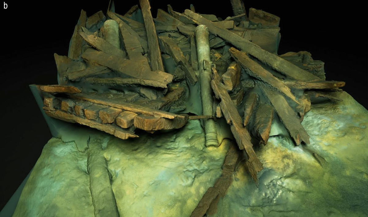 Liên quan đến con tàu The Mars nổi tiếng này, dân gian lưu truyền một giai thoại kể về việc nó gắn liền với một lời nguyền.