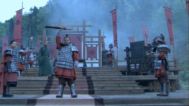 Vào năm 196 trước Công nguyên, lấy cớ Hàn Tín cấu kết với Trần Hy làm phản, Lã Hậu (tức vợ Lưu Bang) cho triệu mãnh tướng này vào cung. Ngay khi vừa vào cung, Hàn Tín bị quân lính bắt giữ rồi chém đầu ở cung Trường Lạc. Ảnh trong bài mang tính minh họa.