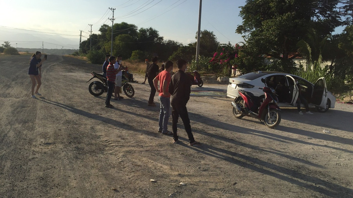 Nhom nguoi to cao bi lua hang chuc ty khi dat coc tien mua dat