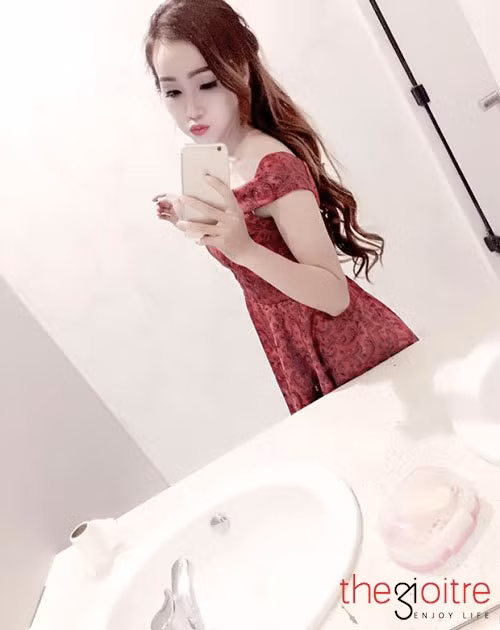 Khởi nghiệp dường như từ 2 bàn tay trắng giờ đây Liên Nhi tự hào cho biết trung bình mỗi tháng công việc kinh doanh mỹ phẩm của cô cũng mang về cho cô chủ trên dưới 40 triệu đồng doanh thu mỗi tháng. Tuy vậy, cô nàng vẫn chưa thực sự hài lòng và không ngừng cố gắng để có thể đạt được thành công cao hơn nữa trong tương lai.