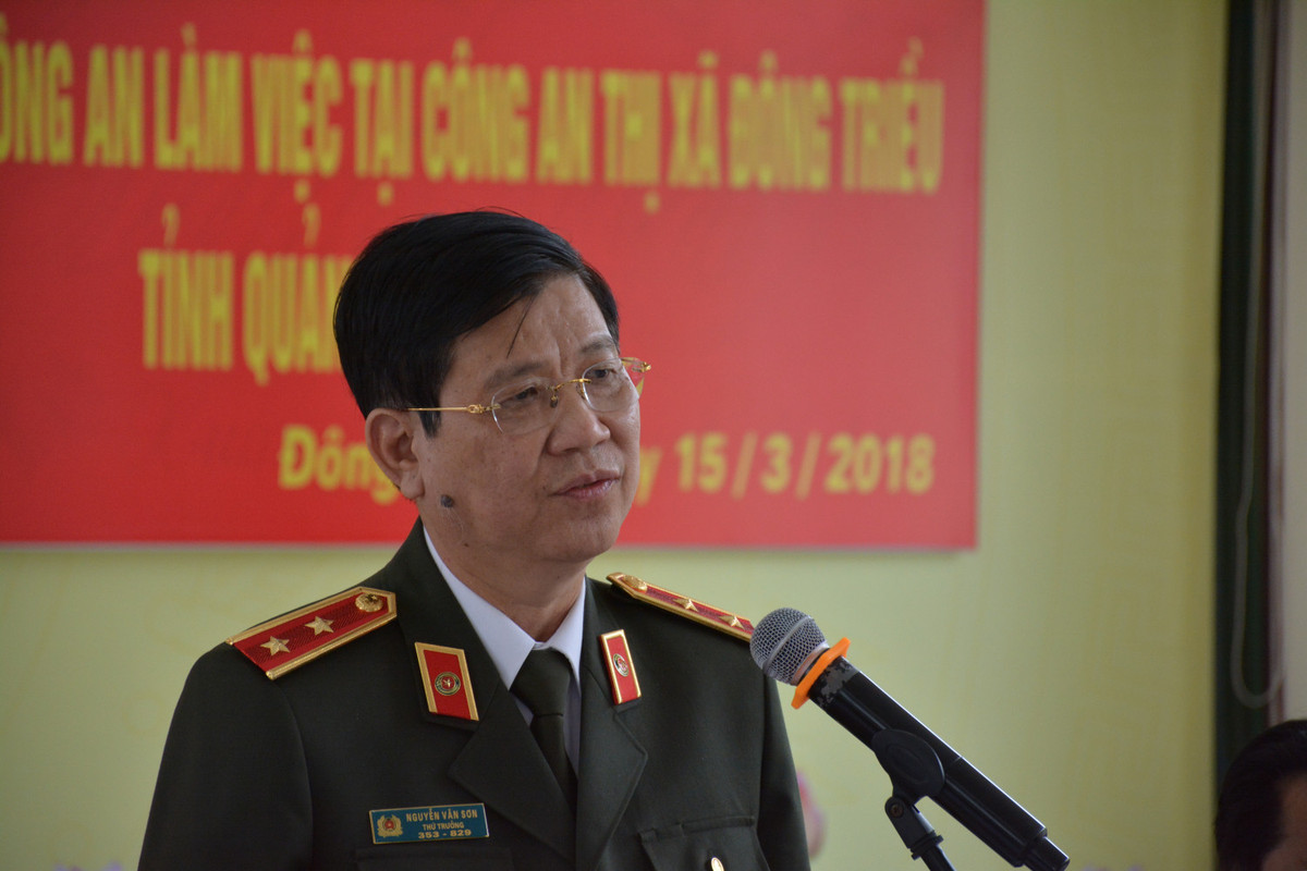 Năm 2015, ông được bổ nhiệm giữ chức vụ Phó tổng cục trưởng Tổng cục Chính trị công an nhân dân. Năm 2016, ông được bổ nhiểm giữ chức vụ Thứ trưởng Bộ công an và được phong hàm trung tướng. Đến năm 2018, ông được bầu bổ sung vào Ban thường vụ Đảng ủy công an trung ương. (Ảnh: Công an Quảng Ninh)