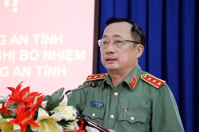 Năm 2015, ông được bổ nhiệm chức vụ Thứ trưởng Bộ Công an. Đến năm 2016, ông được thăng hàm thượng tướng. (Ảnh: CAND)