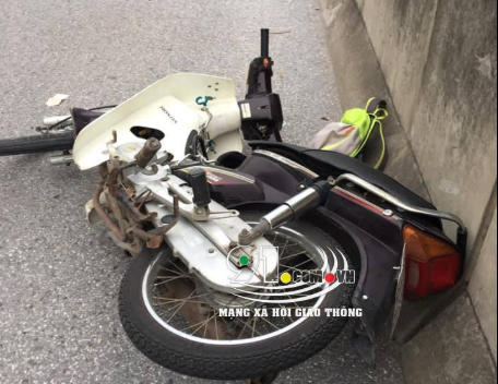 Hiện, vụ nam thanh niên bị taxi tông tử vong trên đường vành đai 3 trên cao đang được cơ quan chức năng điều tra, làm rõ.