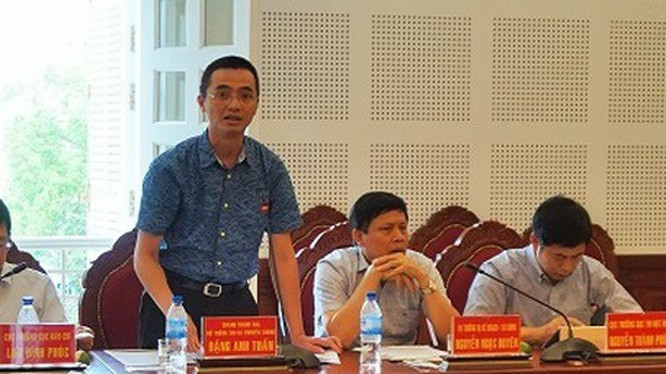 Ông Đặng Anh Tuấn đã lợi dụng chức vụ Chánh thanh tra cản trở hoạt động của lực lượng chức năng, tạo điều kiện để nhóm tội phạm công nghệ cao lợi dụng hạ tầng Internet tổ chức đánh bạc trực tuyến, gây hậu quả đặc biệt nghiêm trọng. (Ảnh: Viettimes)