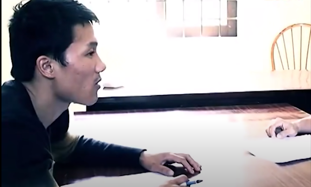 Sau khi thực hiện hành vi hiếp dâm, Thông cướp đi tài sản gồm 1 điện thoại Nokia 112; 01 sợi dây chuyền bạc; 01 nhẫn vàng tây và 2 triệu đồng tiền mặt rồi nhanh chóng bỏ trốn khỏi hiện trường. Ngày 17/4/2014, tại UBND xã Kim Xá, Tòa án nhân dân huyện Vĩnh Tường tuyên phạt bị cáo Nguyễn Văn Thông 15 năm 6 tháng tù giam về tội “Cướp tài sản và hiếp dâm”, bồi thường thiệt hại cho nạn nhân tổng số tiền 13.500.000 đồng.