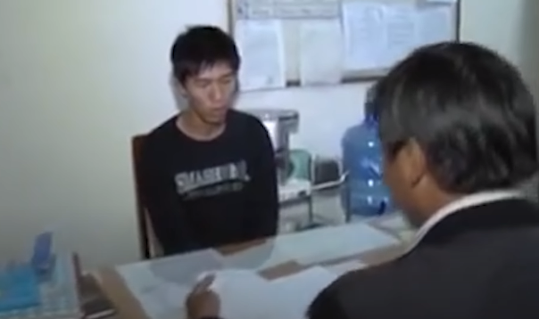 Sau khi lấy đôi bông tai của nạn nhân đang đeo, Tình về nhà lục lọi khắp nhà nạn nhân lấy đi một chỉ vàng và 4 triệu đồng rồi bỏ trốn. Với tội ác tày trời của mình Tình đã bị phát luật trừng trị với bản án rất nặng.