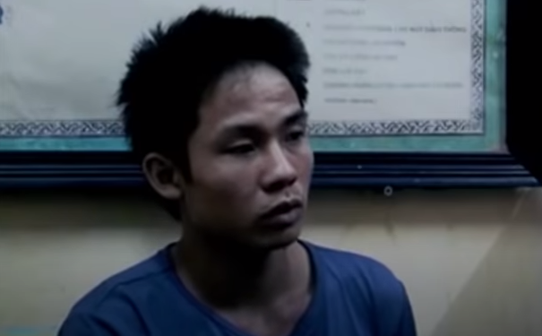 Khi thấy bà Nguyễn Thị Ký, mẹ anh Cường đi ra kiểm tra, Quỳnh lấy sống dao đập nhiều lần vào gáy, vai và cổ bà Ký khiến nạn nhân ngã xuống nền nhà và tử vong. Sau đó, Quỳnh tiếp tục phá két sắt lấy tiền và đồ trang sức với tổng số tiền trên 230 triệu đồng.