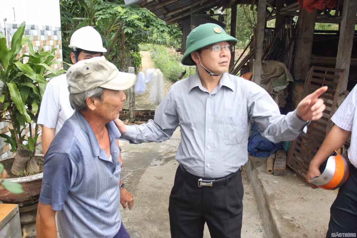 Bao so 5 - Matmo tien sat Binh Dinh: San sang di dan