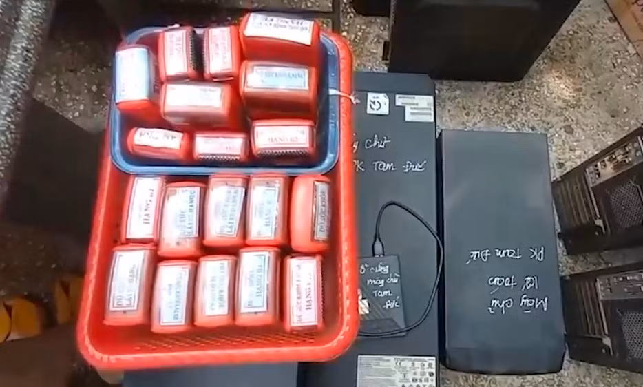 Khám xét loạt phòng khám tư nhân ở Biên Hòa: Bóc chiêu trục lợi bảo hiểm! - Hình 3 Kham xet loat phong kham tu nhan o Bien Hoa: Boc chieu truc loi bao hiem!-Hinh-3