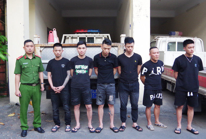 Hai Duong: Phat hien 5 nguoi duong tinh ma tuy tai karaoke Shaphia