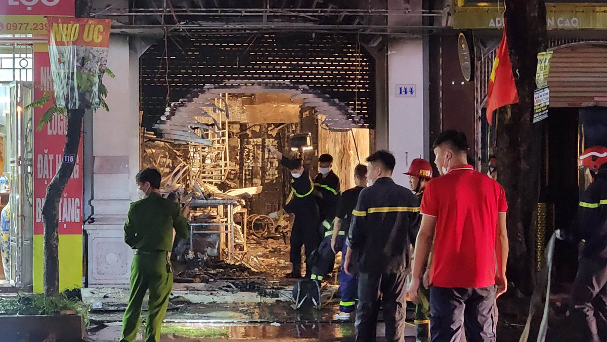 Hai Phong: 3 nguoi tu vong trong vu chay quan bar Swing